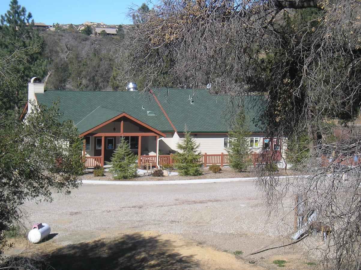 Oakzanita Springs Camping Resort Cottage 4 Descanso Luaran gambar